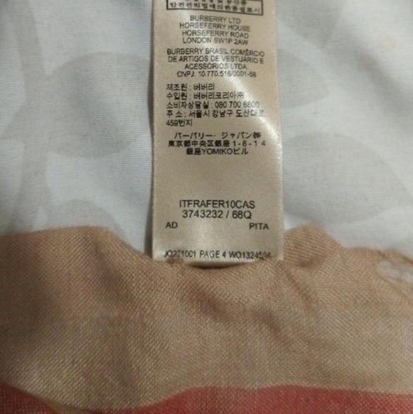 Burberry Scarf (lightweight, eyelash fringe) - Picture 3 of 6